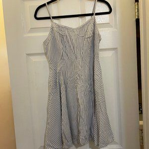 Pinstripe casual dress - Old Navy size S